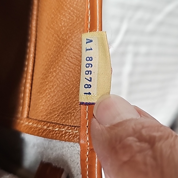 DOONEY AND BOURKE ALL WEATHER LEATHER ESSEX CARRIER BAG BFPM-06-394 - Picture 9 of 9